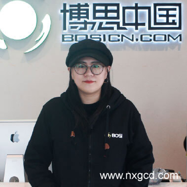 刘亚曼